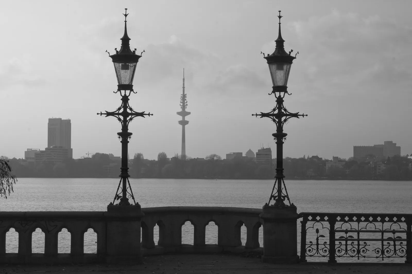 Spuren der Kultur, Schwarzweiß-Fotografie von Mietzner
