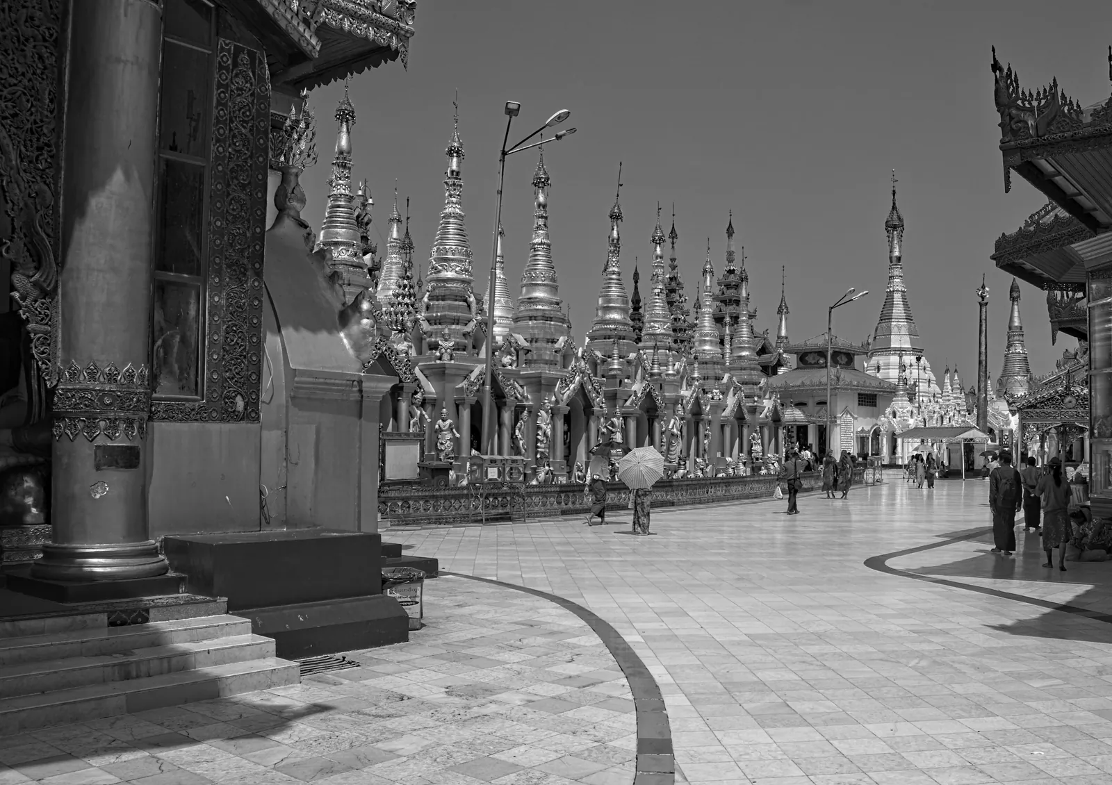 Myanmar, Schwarzweiß-Fotografie von Mietzner